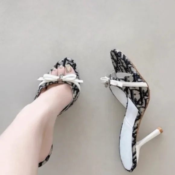 women shoes Heels - Picture 4 of 4